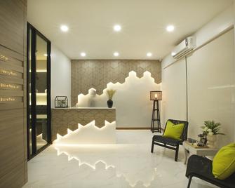 Boone Place - Bangkok - Vestíbul