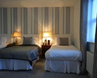 Woodfield House Hotel - Limerick - Schlafzimmer