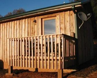 Family-friendly cabins near Galax, Va & The Blue Ridge Music Center - Galax - Outdoors view