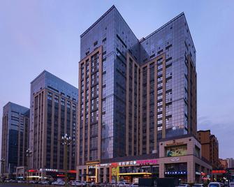 Starway Hotel Xi'an North Railway Station - Xi'an - Edificio