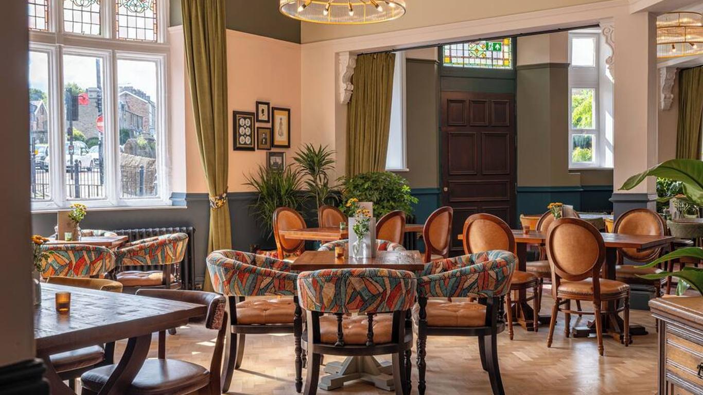 Toll House Inn