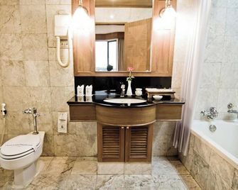 Laithong Hotel Ubon Ratchathani - Ubon Ratchathani