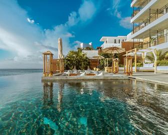Hotel B Unique - Cozumel