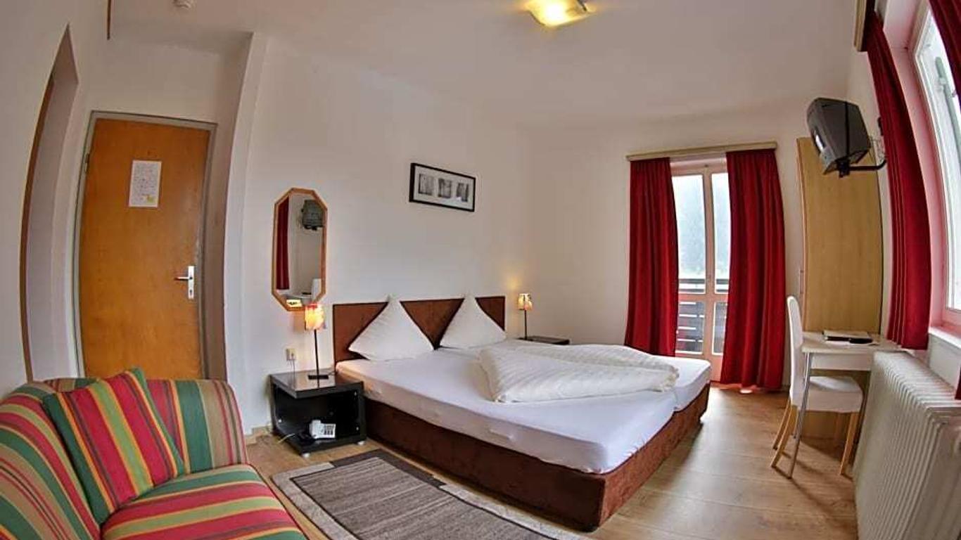 Alpenhotel Oetz