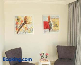 The Milkwood Beach Apartments - Amanzimtoti - Soggiorno