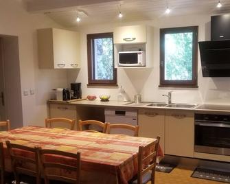 Villa avec piscine sur terrain clôt - Méjannes-le-Clap - Cocina