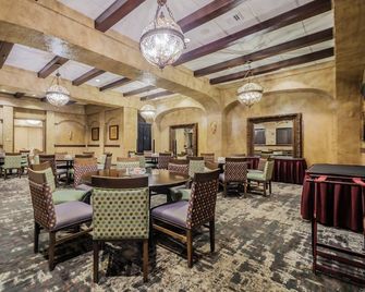 Crowne Plaza Cleveland Airport By IHG - Middleburg Heights