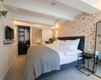 Milkhouse Luxury Stay Amsterdam - Amsterdam - Bedroom