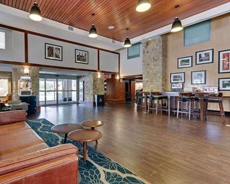 Wyndham Garden San Antonio Airport - San Antonio - Lobby