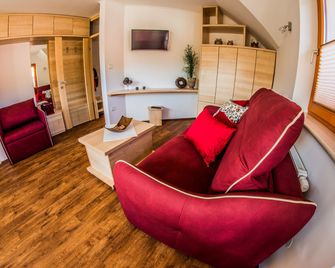 Apartments Bbi - Luce - Living room