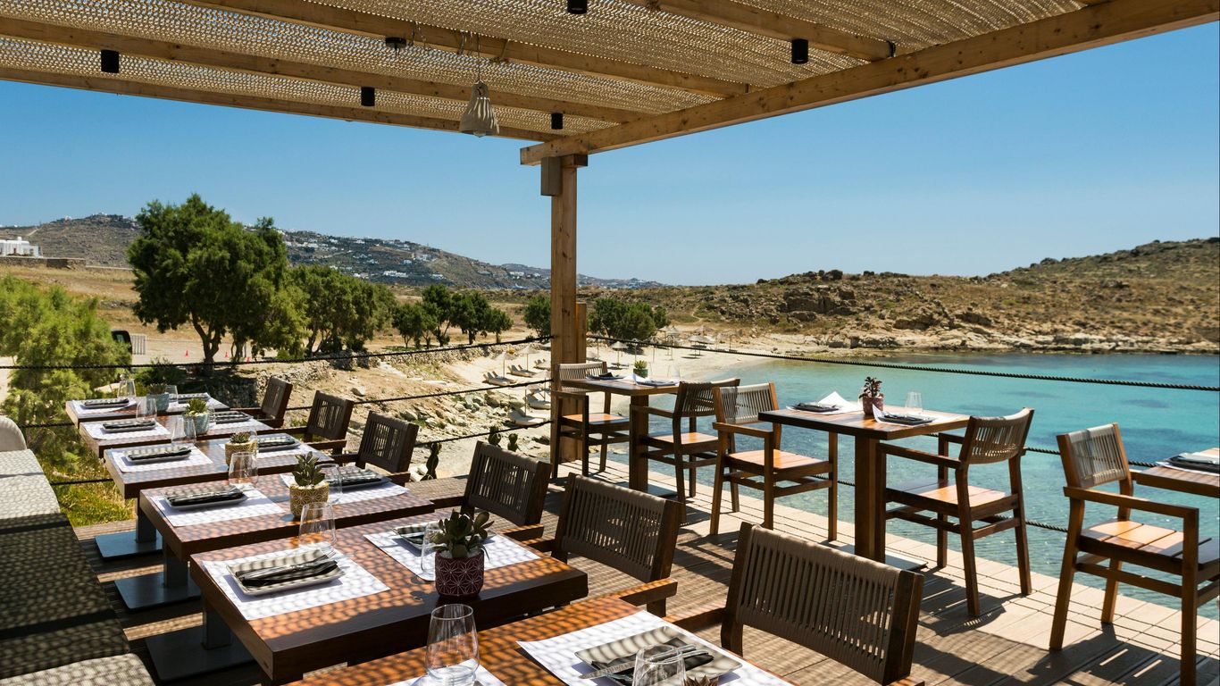 Casa Del Mar Mykonos Seaside Resort