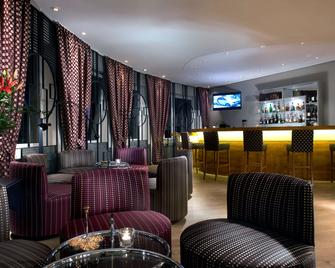 فندق بارك آم بيرلينر تور - هامبورغ - بار