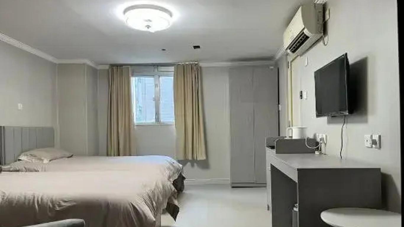 Queens Hotel