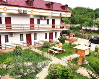 Prometheus Gate Hotel - Tsqaltubo - Gebäude