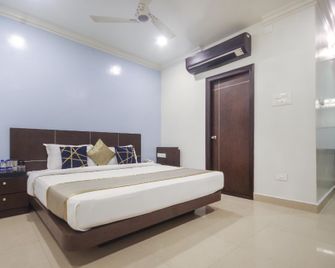 Palette Resorts - Bungalow8 Hotel & Resort - Chennai - Bedroom
