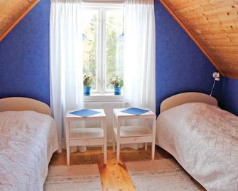 Nice Home In Lngaryd With 3 Bedrooms - Långaryd - Habitación