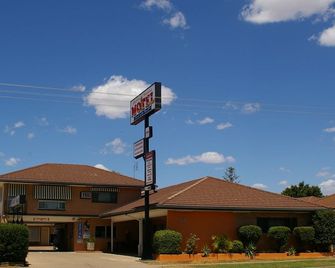 Golden Harvest Motor Inn - Moree - Bygning
