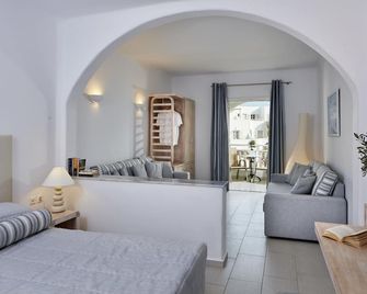 Aegean Plaza Hotel - קאמארי - חדר שינה