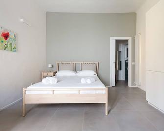 Corso Vercelli Cosy and Bright Studio - ミラノ - 寝室