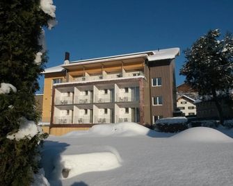 Hotel Gasthof Adler - Lingenau - Budova