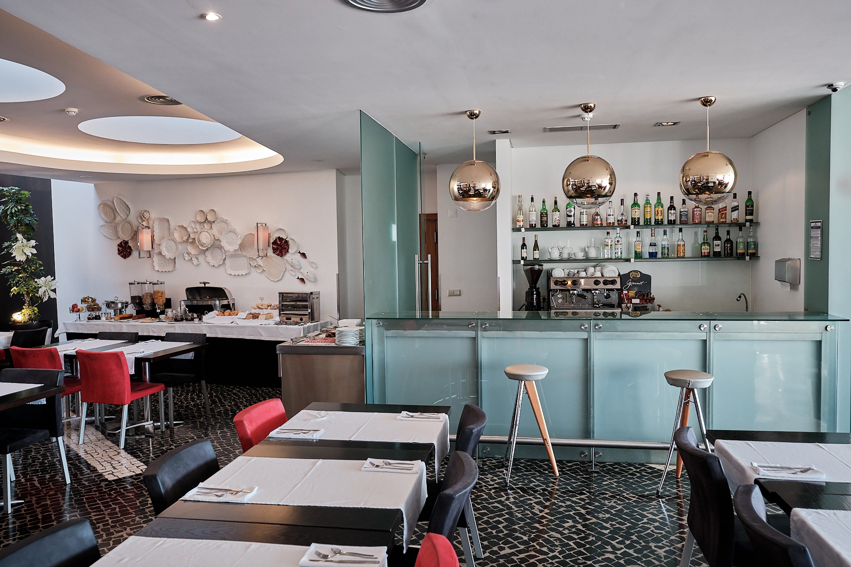 هوتل برايا مارينا باي ريدان هوتلز - برايا دا فيكتوريا - بار