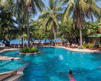 ساند سي ريزورت - كرابي - حوض السباحة