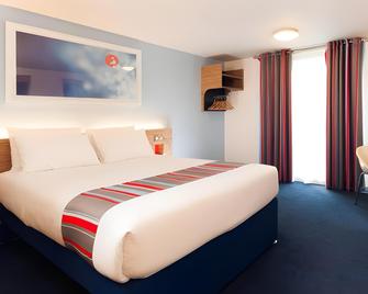 Travelodge Dundee Strathmore Avenue - Dundee - Habitación