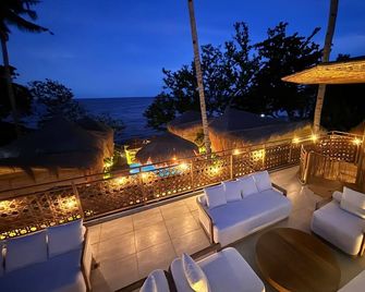 Nadhibar Resort - Mambajao - Balcony