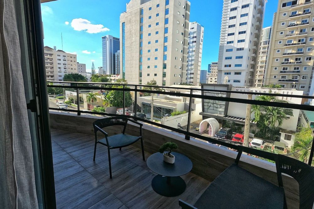 Regatta Living Hotel By Mint - Santo Domingo - Balcony