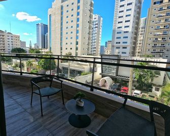 Regatta Living Hotel By Mint - Santo Domingo - Balcony