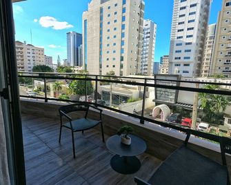 ريجاتا ليفينج هوتل باي مينت - سانتو دومينغو - شرفة