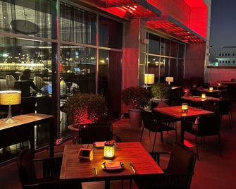 Novotel Muscat Airport - Muscat - Restaurant