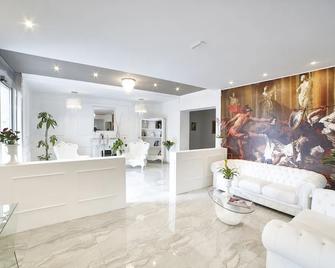 Lamberti Boutique Hotel - Battipaglia - Reception
