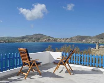 Villa Irini - Naousa - Balcón