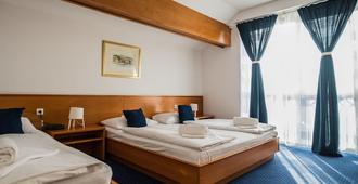 Maribor Inn Hotel - Maribor - Camera da letto