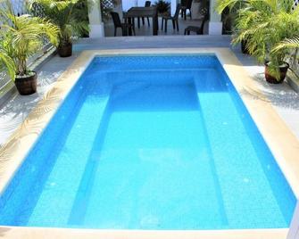 Condominio - Freeport - Pool