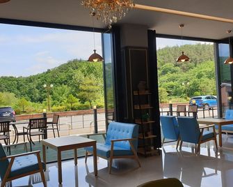Daedunsan Hotel - Wanju