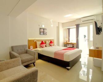 OYO Flagship 1260 Sentraland Karawang - Karawang - Slaapkamer