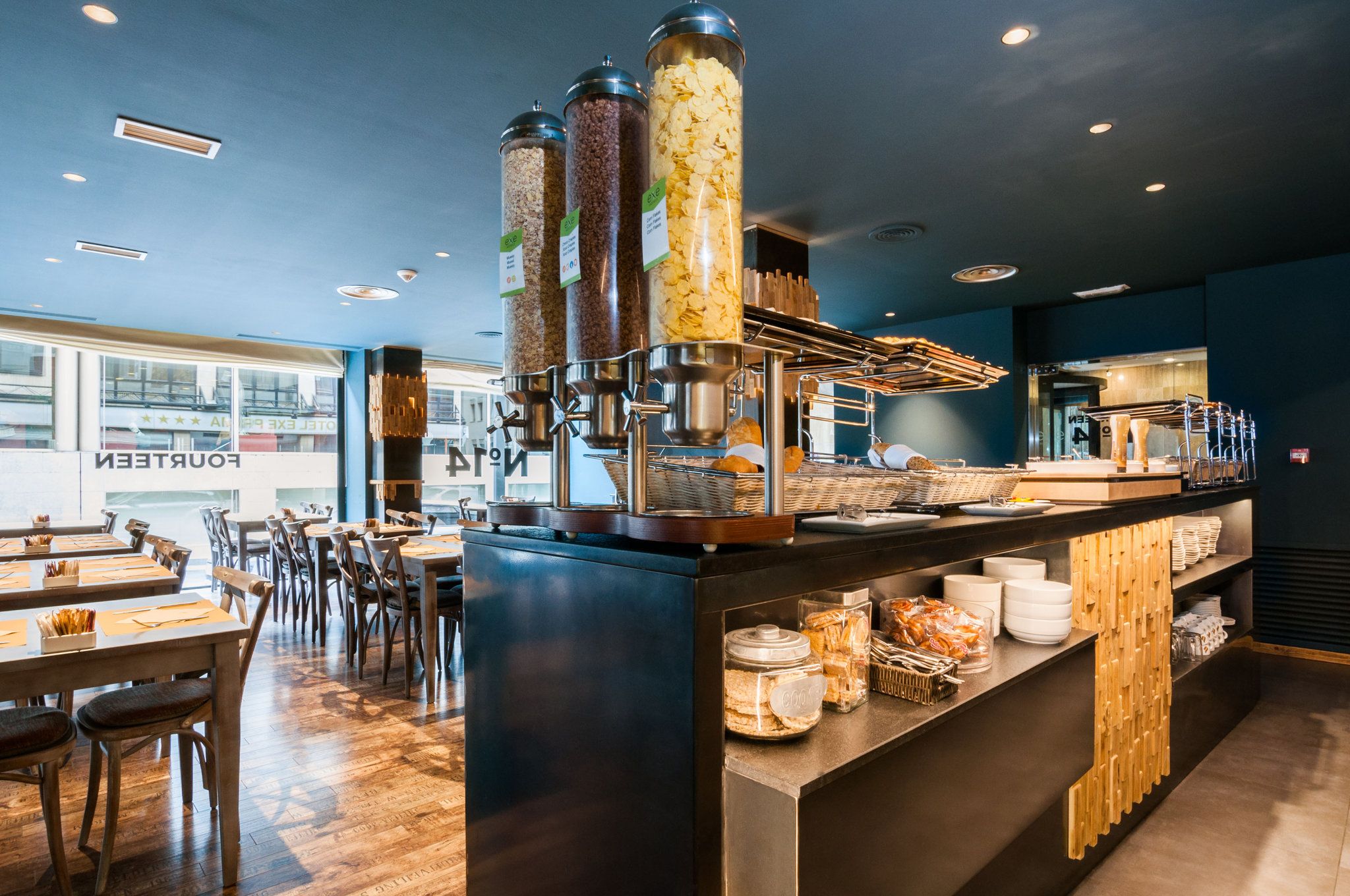 Hotel Exe Prisma - Les Escaldes - Dining room