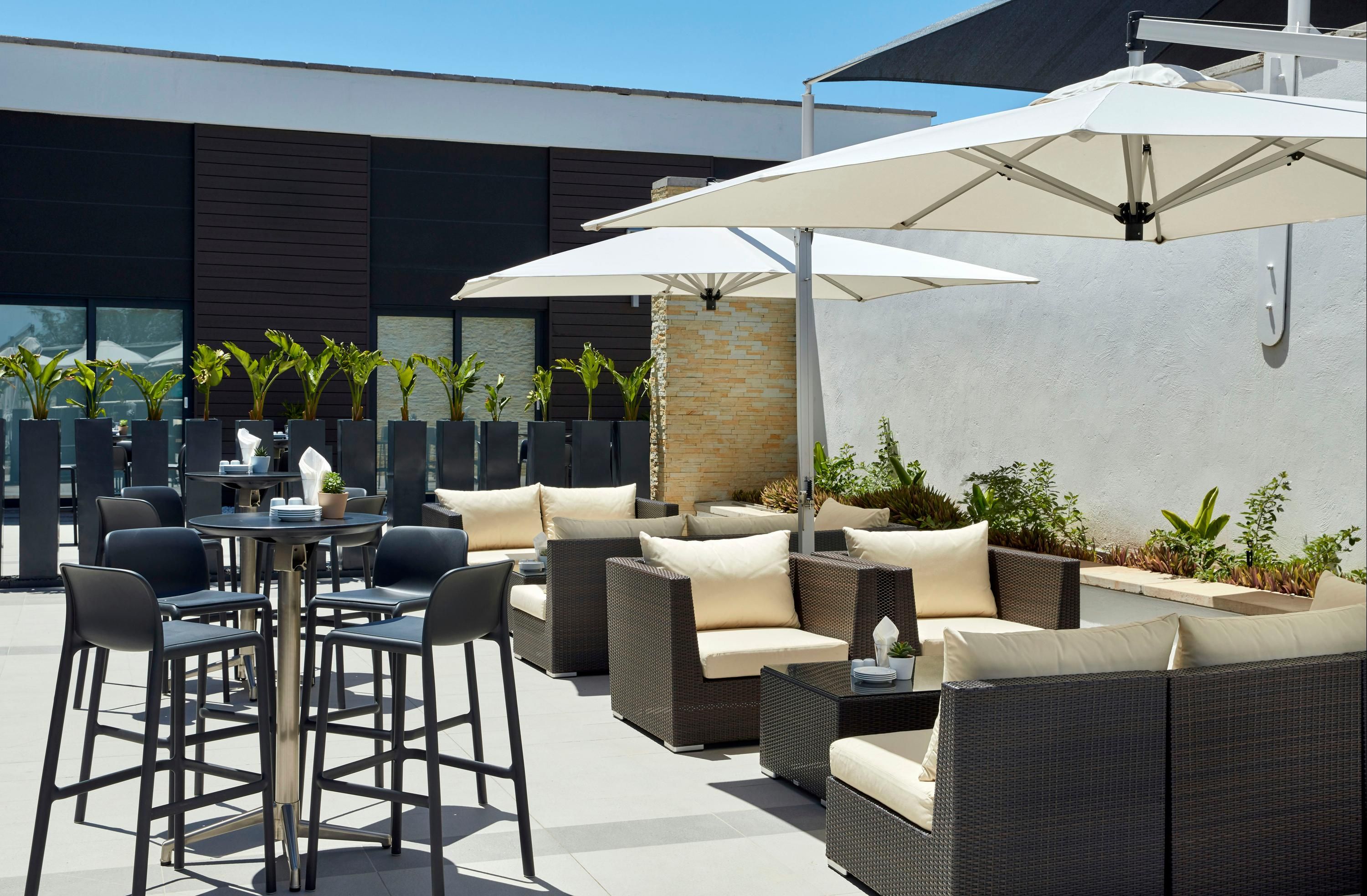 Hilton Garden Inn Gaborone - גאבורון - פטיו