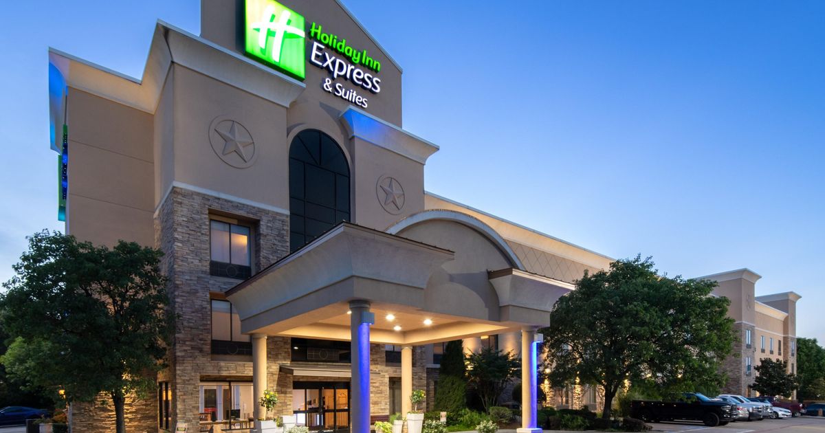 Holiday Inn Express & Suites Arlington (I20Parks Mall) à partir de 98