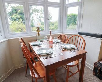 Charlies Cottage - Duns - Jídelna