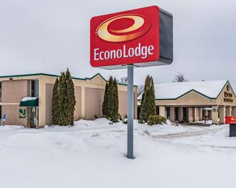 Econo Lodge - Brainerd - Edificio