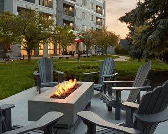 Courtyard by Marriott Mississauga-Airport Corporate Centre West - Mississauga - Patio