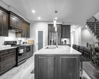 Gorgeous Entire Home in Carleton Place, Canada - Carleton Place - Cocina