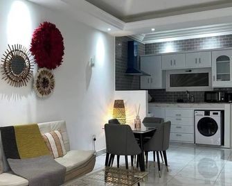 Appart' Cosy - Libreville - Dining room