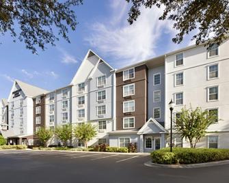 TownePlace Suites by Marriott Orlando East/UCF Area - Orlando - Building