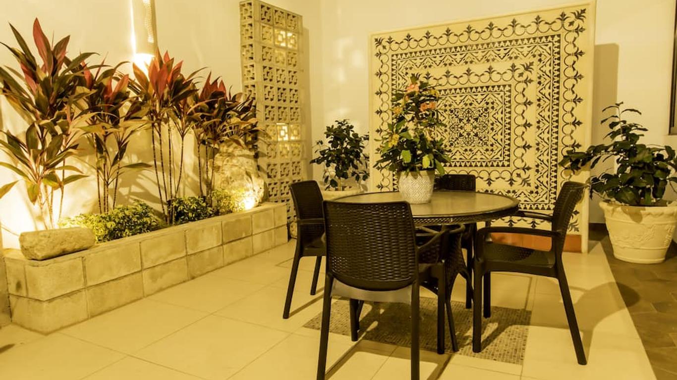 هوتل ماريا خوسيه