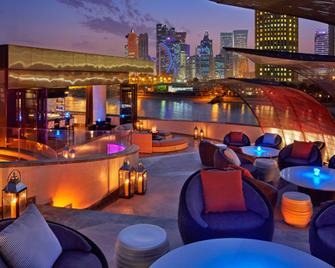 Four Seasons Hotel Doha - Doha - Bar