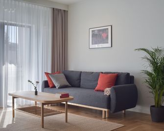 Atlas Aparthotel - Piatra Neamţ - Living room